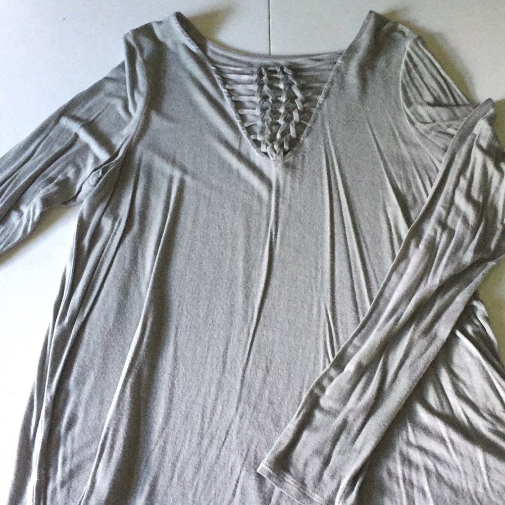 American Eagle Long Sleeve